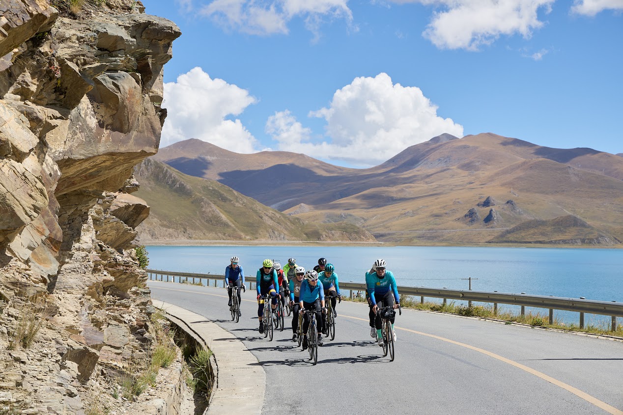 Epic Tibet – Ride to Everest Base Camp