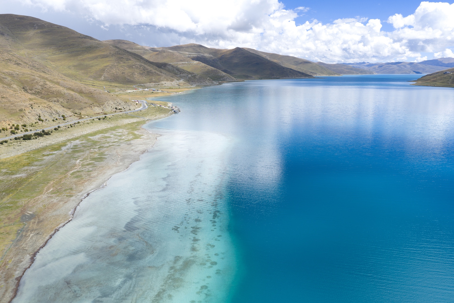 Epic Tibet – Ride to Everest Base Camp photo 1