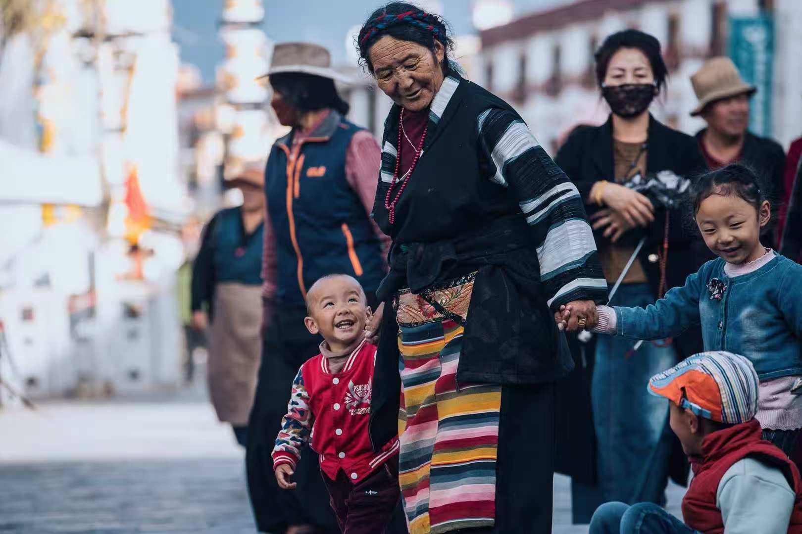 Epic Tibet – Ride to Everest Base Camp photo 8