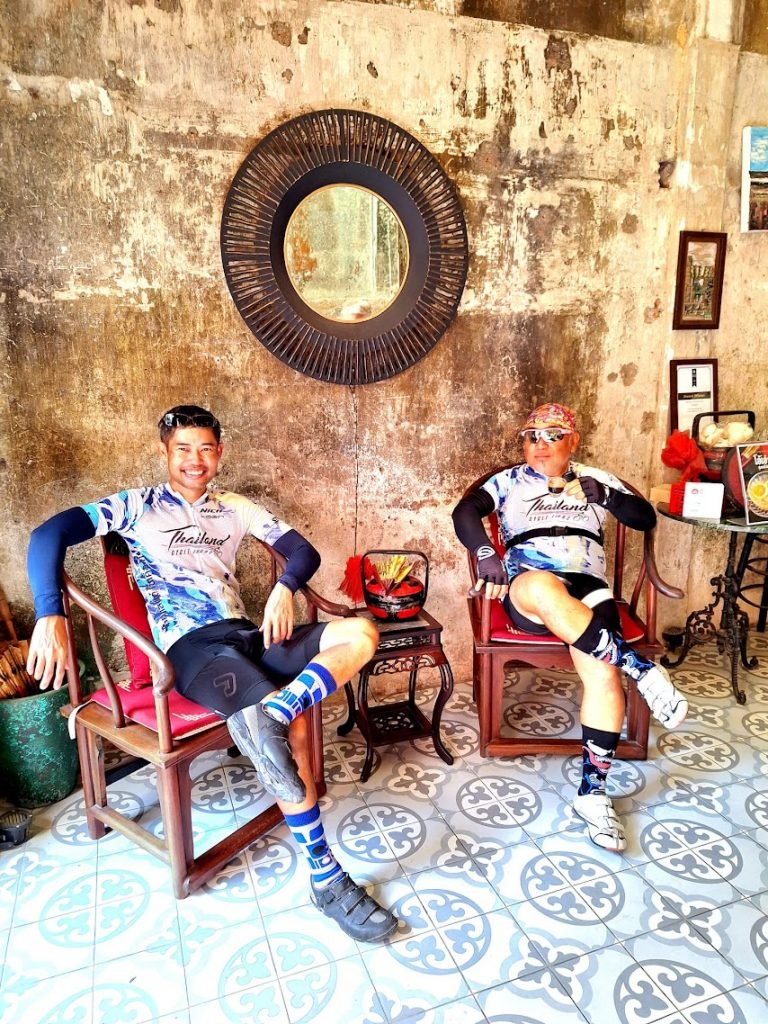 5e71e991 f06f 4926 ad40 00447db2a6c7