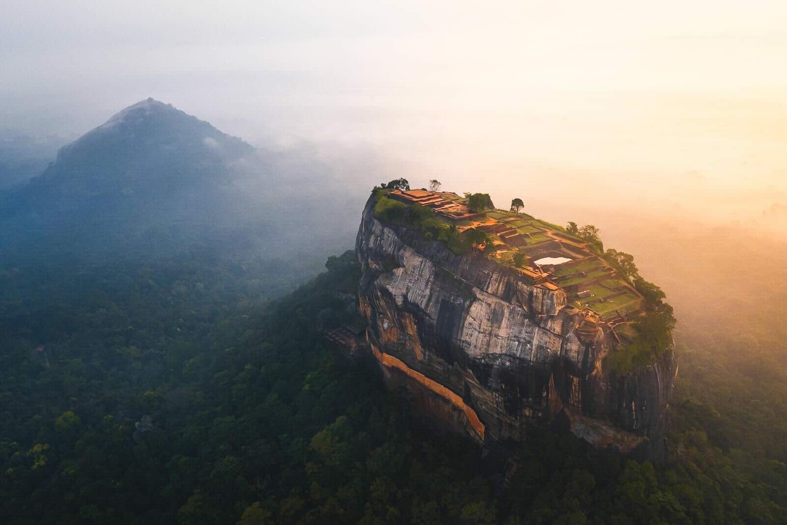 sigiriya sunrise